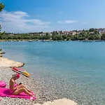 Affittacamere House In A Quiet Location Near Pula Vinkuran