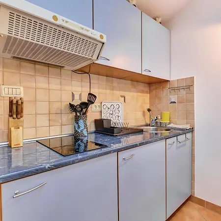 Guest house House Vinkuran