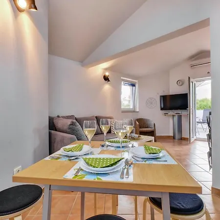 Penzion House In A Quiet Location Near Pula