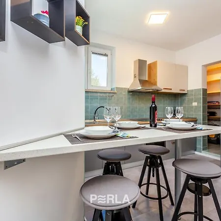 Penzion House In A Quiet Location Near Pula 3*