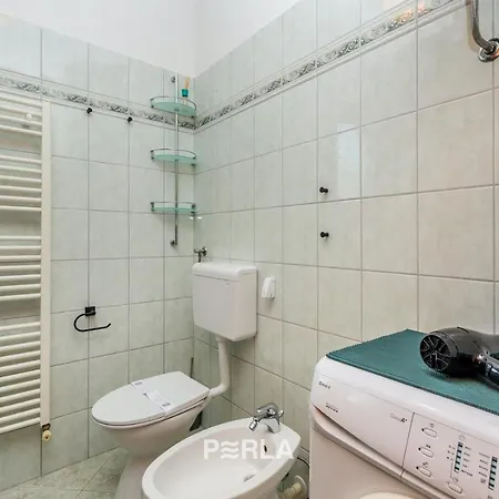 House In A Quiet Location Near Pula Gasthuis 3*
