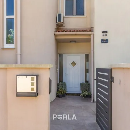 House In A Quiet Location Near Pula Gasthuis