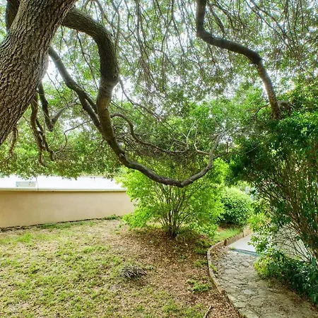 Gasthuis House In A Quiet Location Near Pula 3*