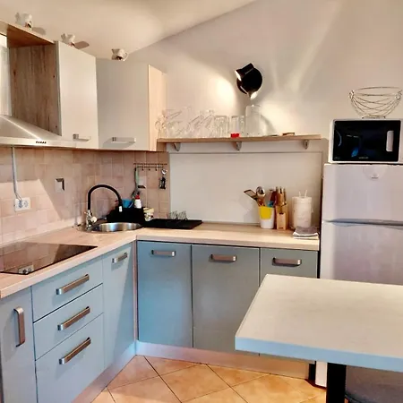 Guest house House In A Quiet Location Near Pula